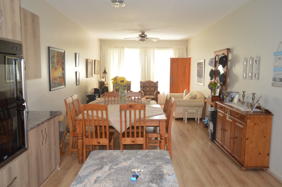 2 Bedroom Property for Sale in Flimieda North West